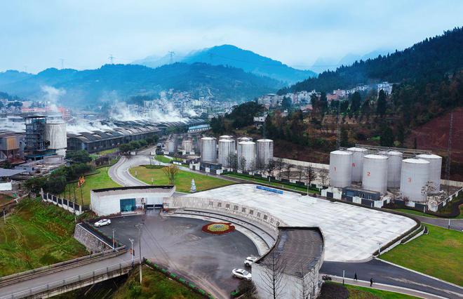 擦亮&ldquo;川酒原酒&rdquo;名片,川酒集團領(lǐng)13家企業(yè)向上 |川酒原酒聯(lián)盟